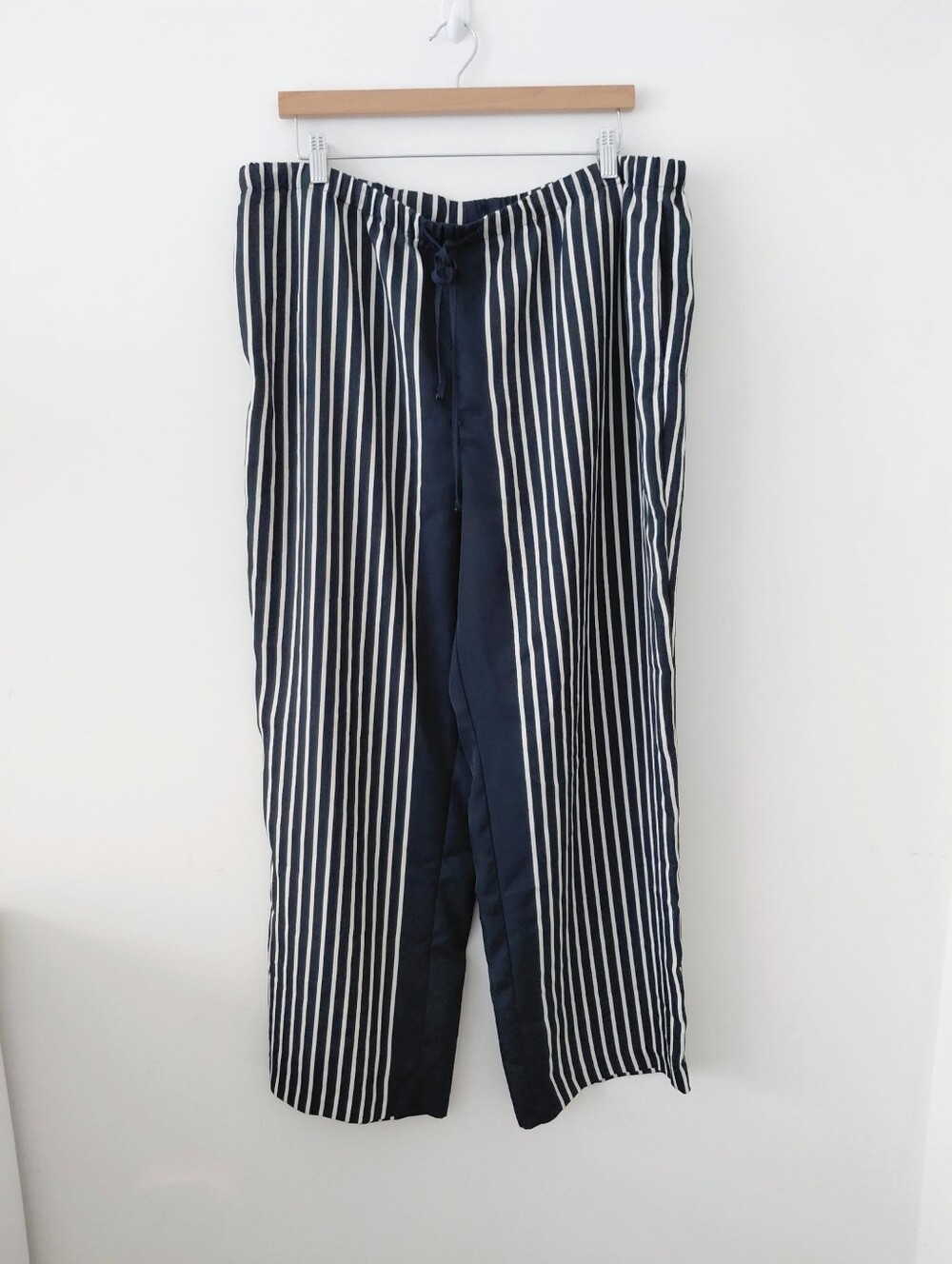 H&M Navy & Cream Vertical Stripe Wide Pants